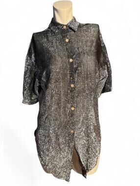 Macy's Women's Silver and Black Shirt